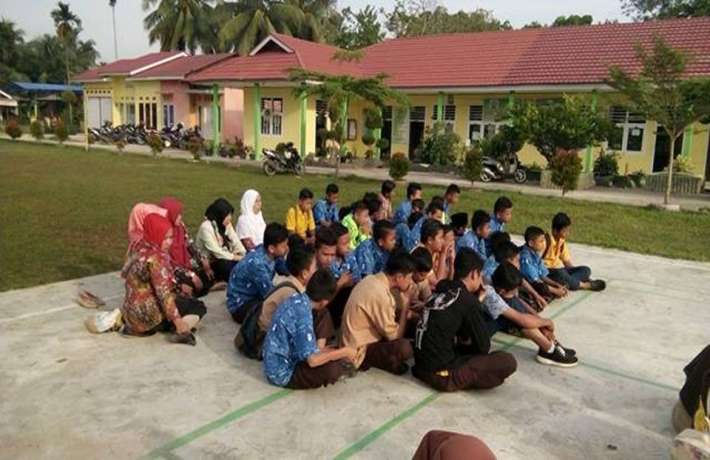 PELEPASAN PESERTA DIDIK  ANGKATAN KE- 42